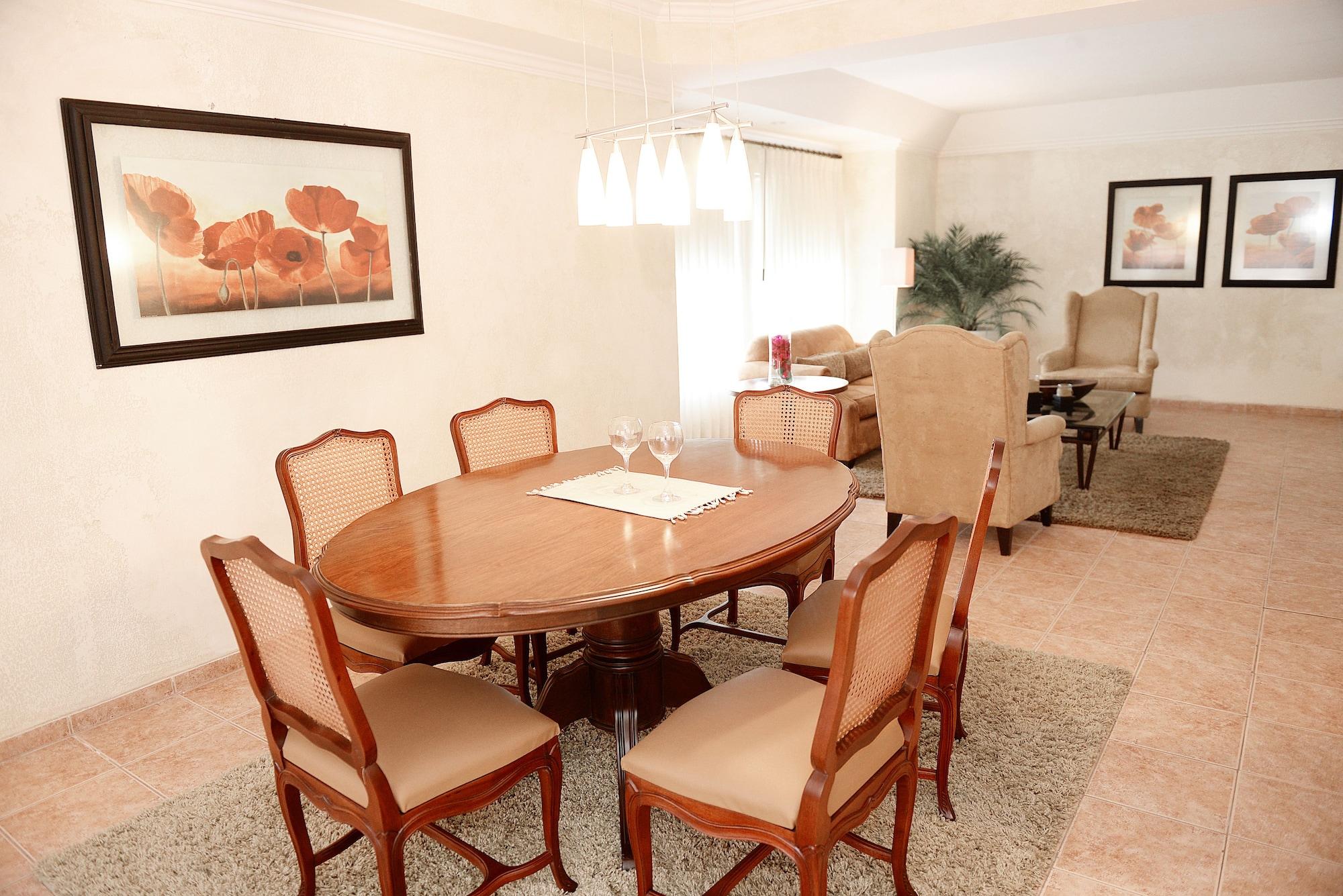 Buganvillas Hotel Suites Санта-Крус-де-ла-Сьерра Экстерьер фото